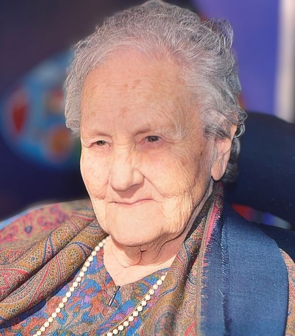 Adeline Troosters