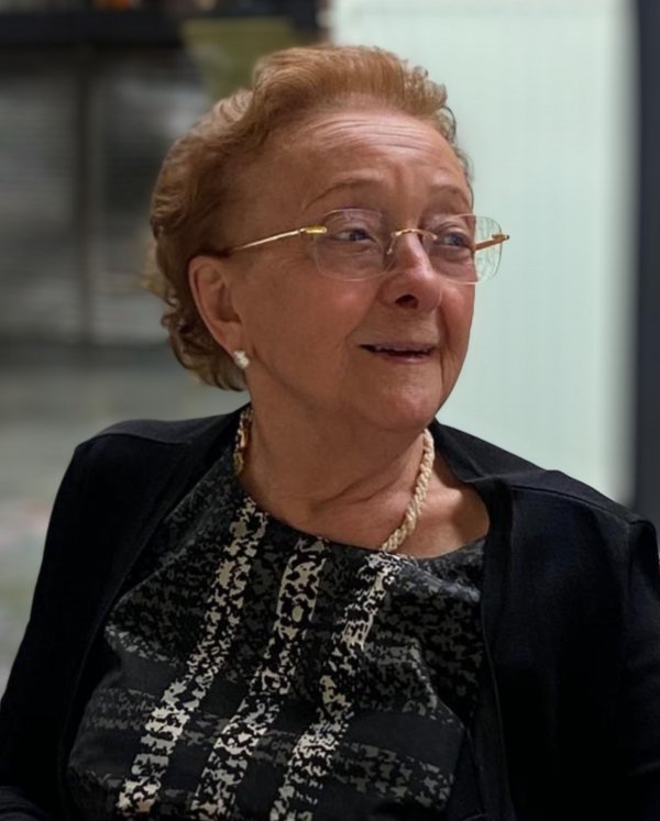 Anneke Vandeurzen